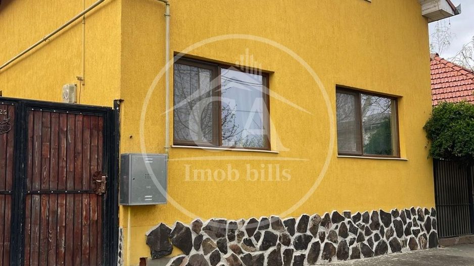 Casa de vânzare cu 7 camere in zona Nufarul, Oradea - Poză 3