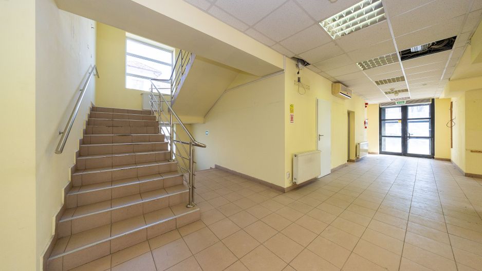 Clădire comercială de închiriat | Centrul Civic, Brașov | 612 mp utili - Poză 8