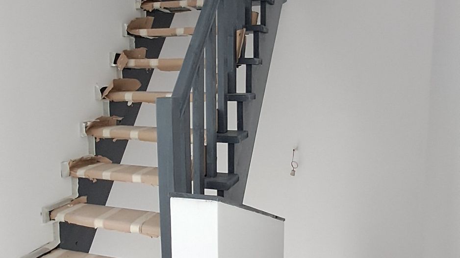 Prel. Ghencea - Ghidigeni, casa/vila individuala, utilitati, staii STB - Poză 11