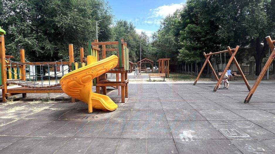 Apartament 4 camere semidecomandate, etaj 2 din 4  – Micro 39, Galați - Poză 11