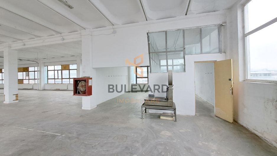 Spatiu industrial 614 mp, Lift, Zona Piata 1Mai! - Poză 7