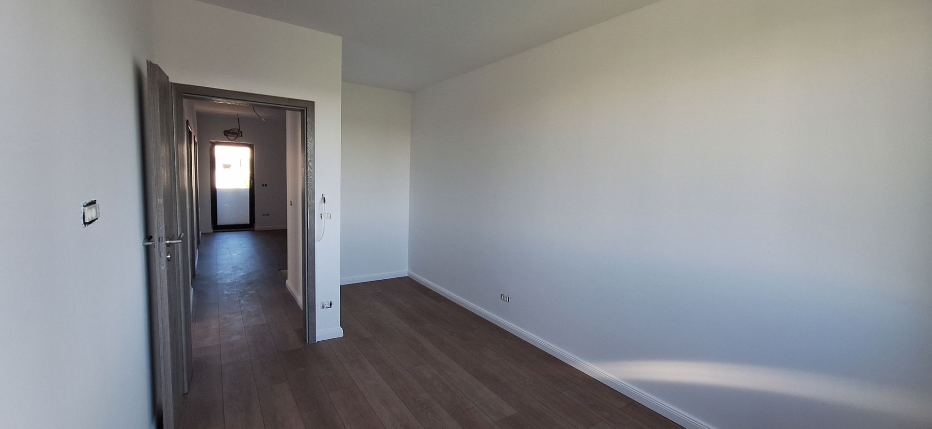 Duplex la cheie cu 5 camere - Poză 14