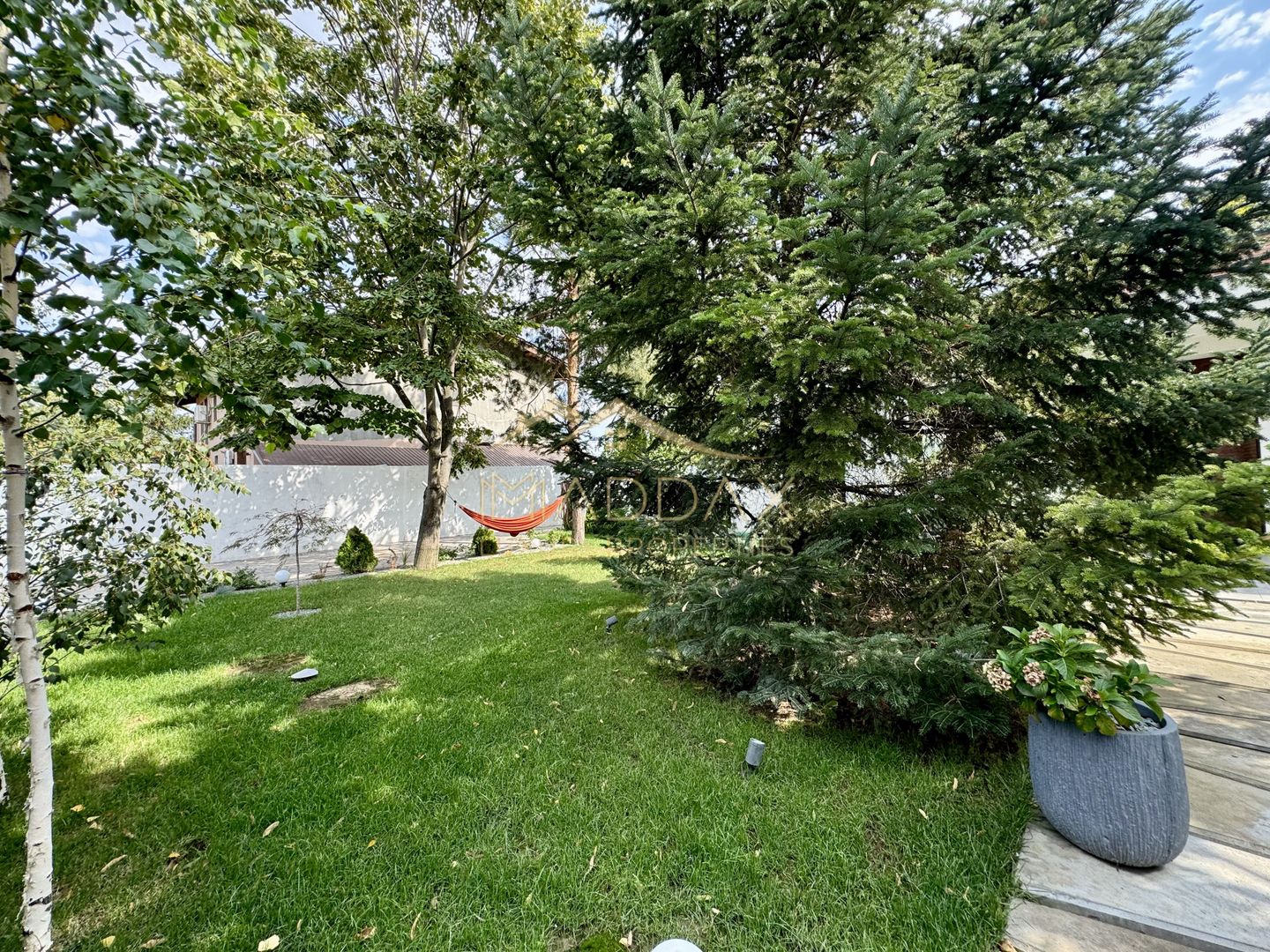 Vila cu 5 camere // * 565 mp gradina* // Tunari - Poză 102