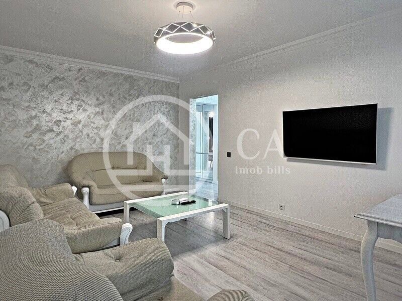 Apartament de inchiriat cu 3 camere in zona Decebal, Oradea - Poză 8