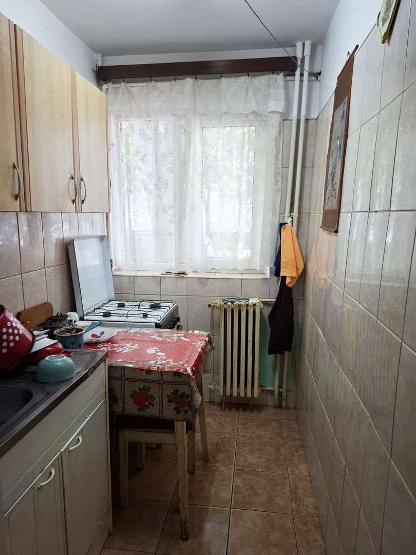 Apartament 2 camere, zona Mihai Bravu - Poză 3