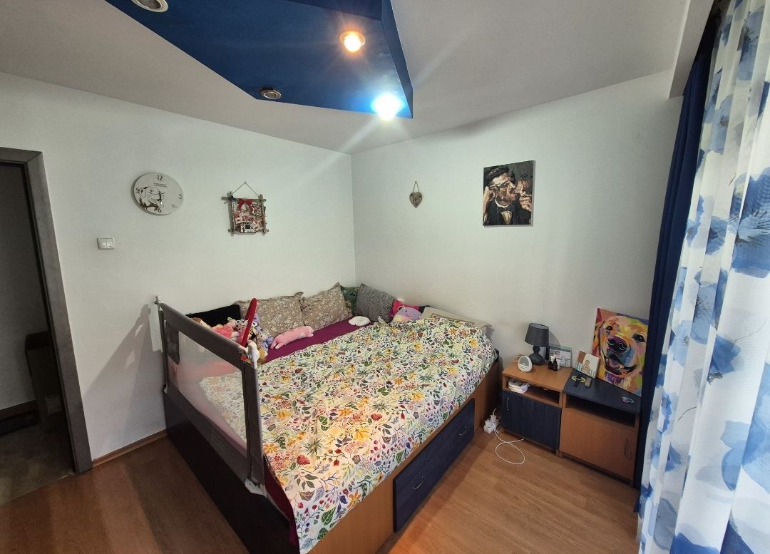 Ap decomandat 4 camere , 2 bai si 2 balcoane-zona Colentina bloc 1986 - Poză 11