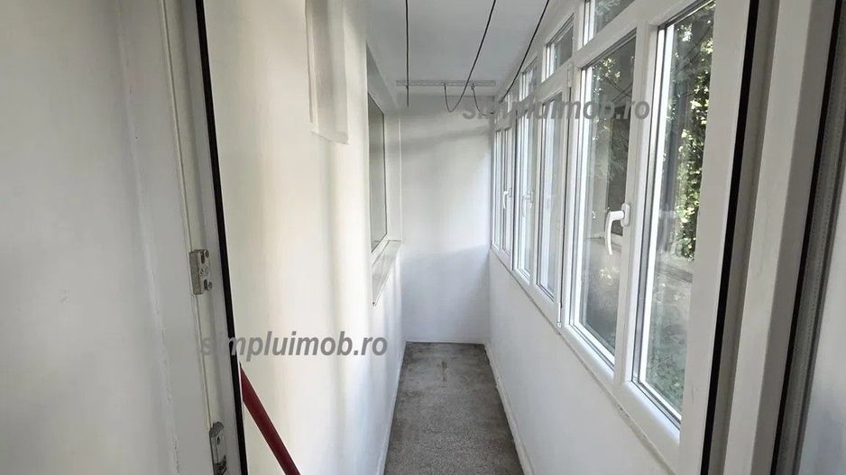 Decomandat 2 Camere Drumul Taberei - Poză 7