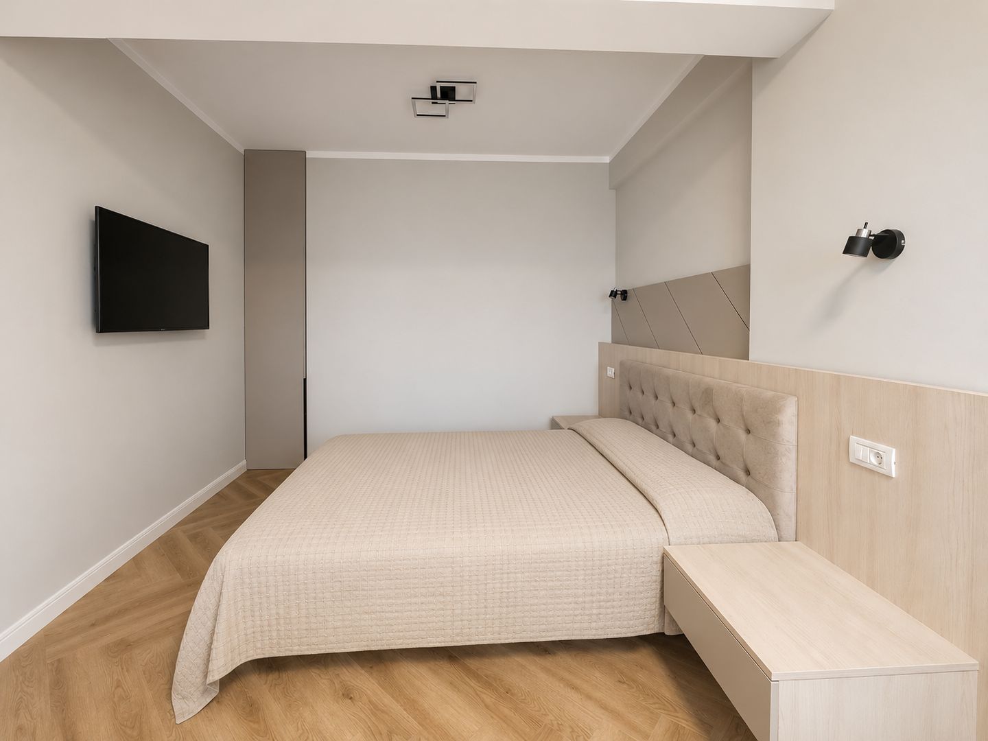 Apartament cu 3 camere de vanzare cu terasa Eforie Sud Constanta - Poză 3