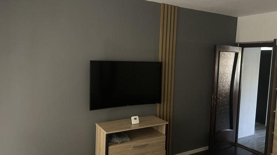 Apartament 3 camere M16 str.Careiului colt cu str.musetel - Poză 8