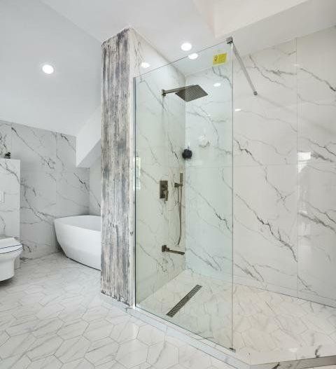 Casa noua de vanzare in Iasi, zona Sorogari, cu vedere catre lac. - Poză 3