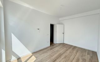 Comision 0! Etaj 1. Bucatarie inchisa. Loc de parcare. Lift. - Poză 8