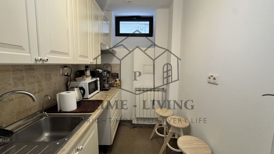 VILA DEOSEBITĂ LA VÂNZARE ÎN ZONA CENTRALĂ APROAPE DE CALEA PLEVNEI - Poză 11