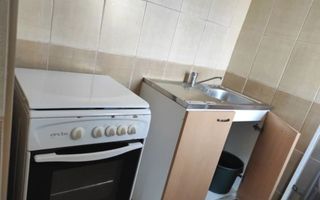 Garsoniera zona Dambovita etaj 2 - Poză 7