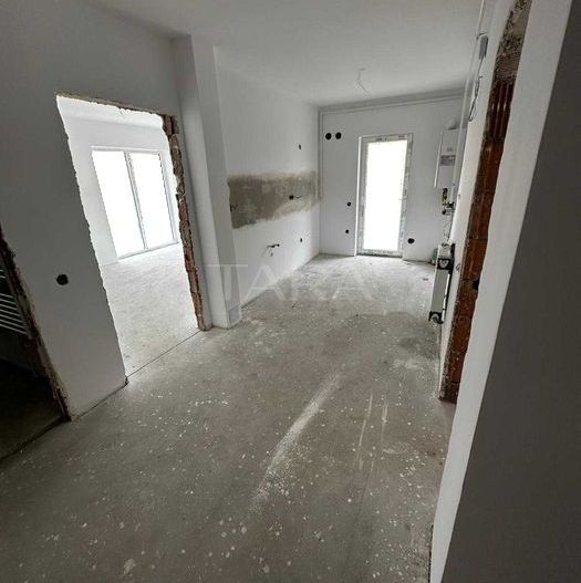 Apartament 2 camere, Florești, zona Eroilor - Poză 1