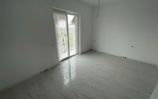 Casa finalizata cu 3 dormitoare . Teren generos cu 2 fronturi - Poză 9