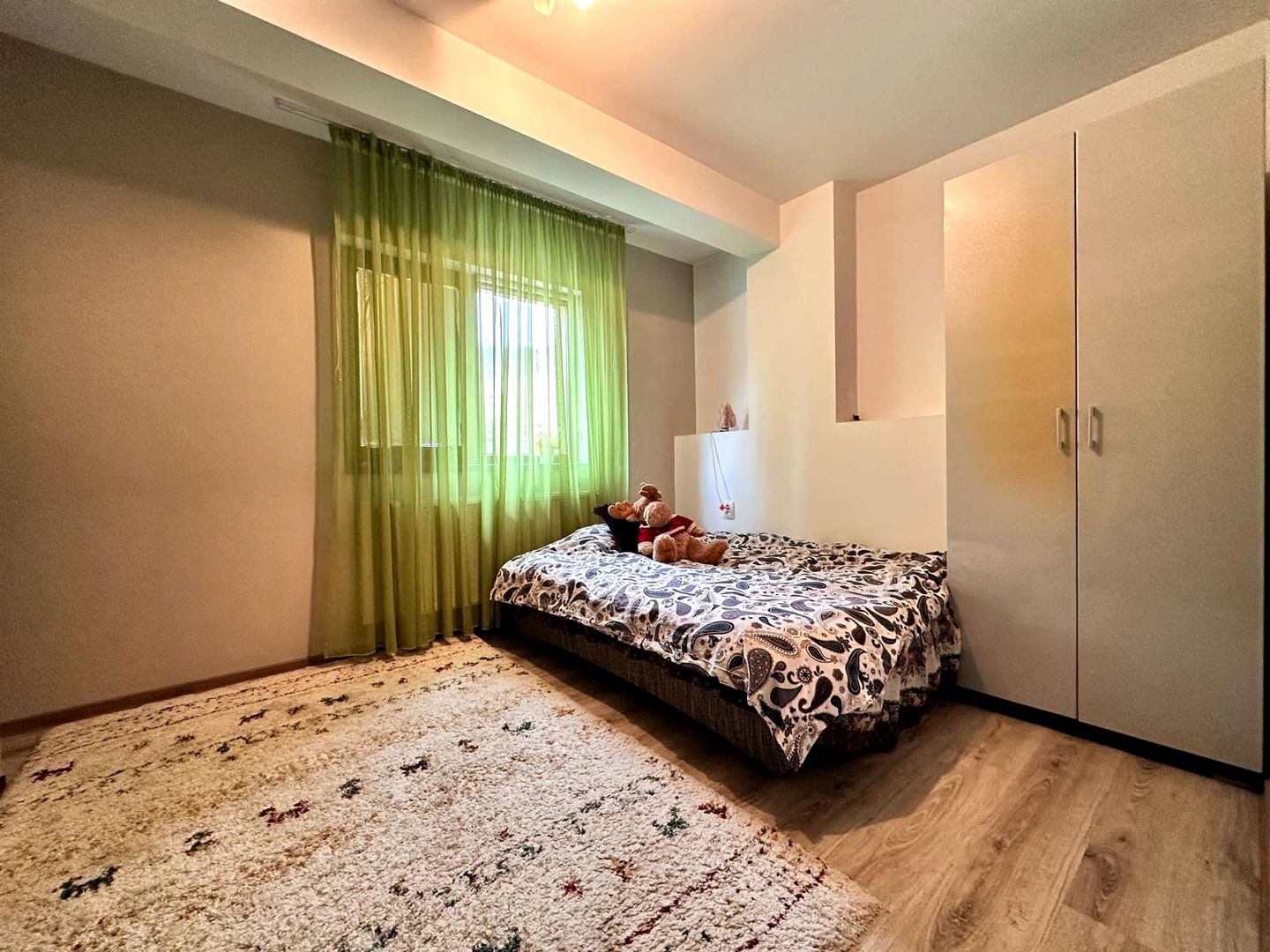 Apartament 3 camere, 63 mp, balcon 9 mp - Poză 9