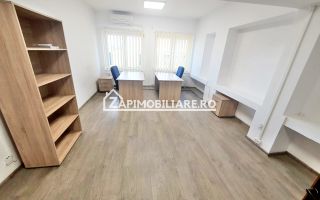 Spatii birouri,recent renovate si mobilate - Poză 2