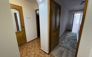 Apartament 3 Camere I Renovat I Etaj 3 I Lacul lui Binder - Poză 3