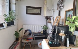 URGENT!, Dacia-Eminescu, apartament in vila, LUMINOS, NEGOCIABIL - Poză 8