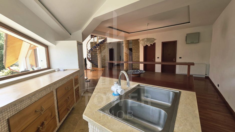 Casă individuală de închiriat - Poză 10