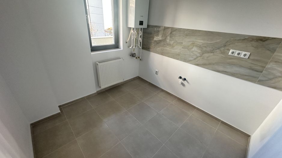 AP 2 CAMERE BLOC NOU, CENTRAL-LANGA MC, FINISAJE PREMIUM, COMISION 0% - Poză 5