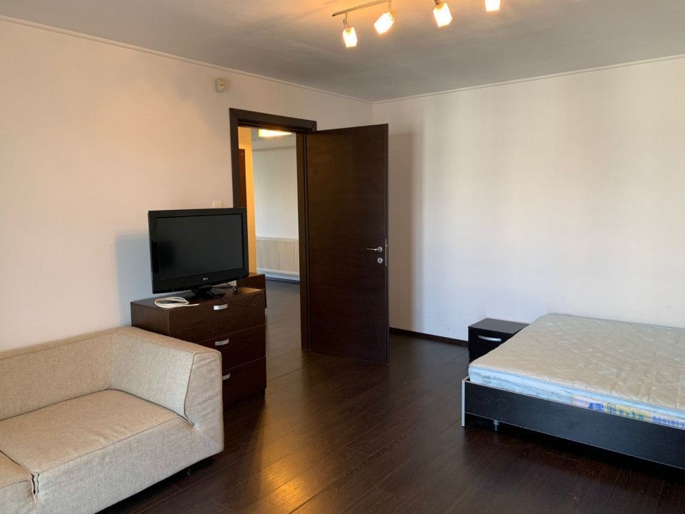 Inchiriere Penthouse zona Calea Bucuresti - Poză 8
