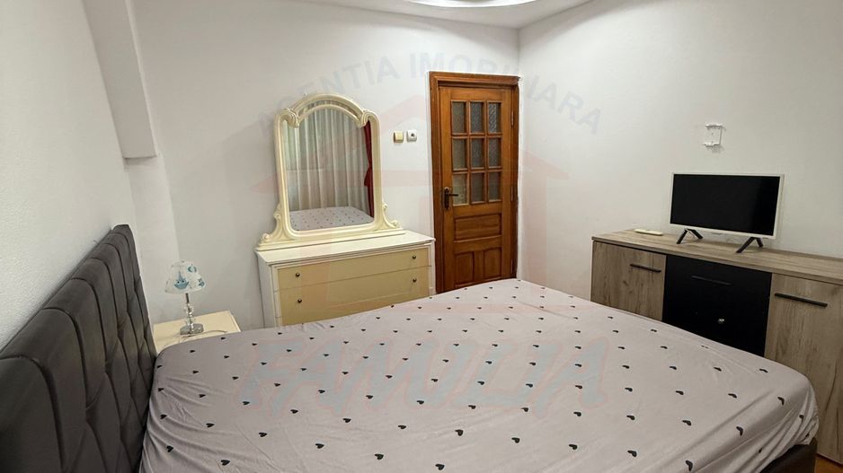 APARTAMENT 3 CAMERE, I.C. FRIMU, 500 €/LUNĂ - Poză 6