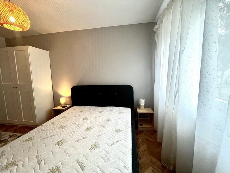 Apartament 3 camere, prima închiriere, elegant si primitor, in Circumvalațiunii - Poză 9