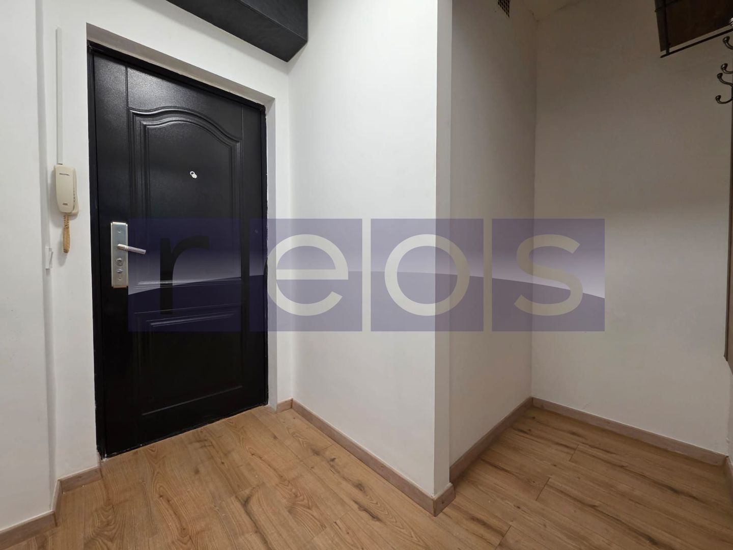 VANZARE 2 CAMERE -SEMIDECOMANDAT -TIMPURI NOI - Poză 19