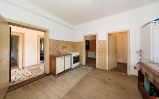 Casă Săsească Autentică cu Șură Impresionantă în Cristian – Teren 2729mp - Poză 24