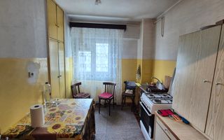 Apartament cu 3 camere 72 mp - bloc 1986 - Aviatiei - Poză 4