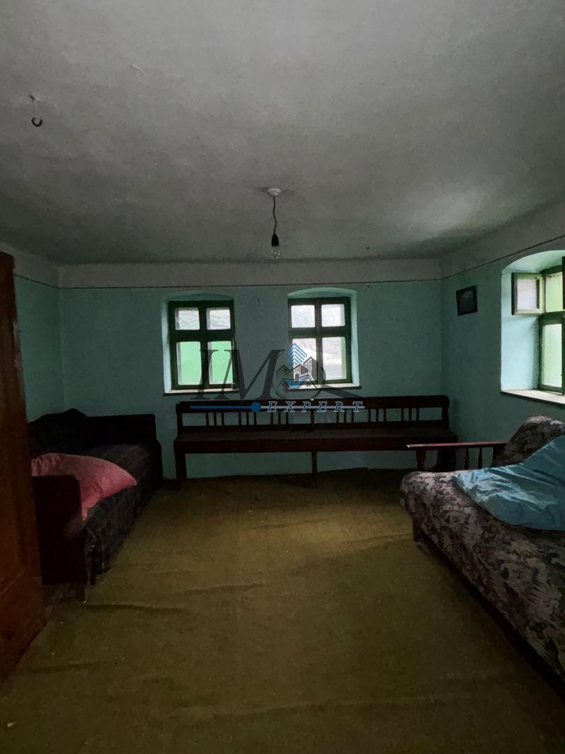 Casa bătrânească de vânzare în Ohaba - Poză 2