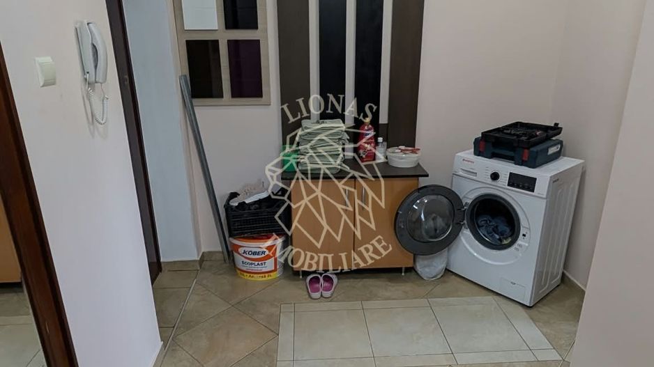Apartament 46 mp-etaj 3-parcare-balcon-Zona Hotel Diana - Poză 4