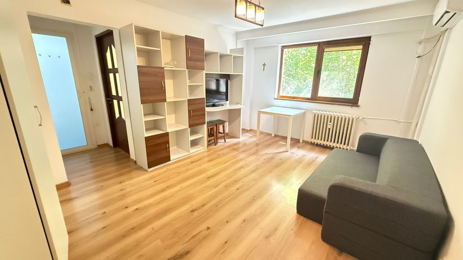 Apartament 2 Camere Teiul Doamnei Lacul Tei - Poză 2