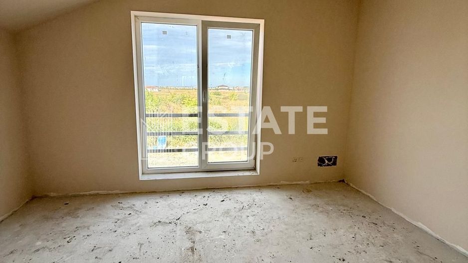 Duplex cu 4 camere despartit prin carport in Mosnita Noua! - Poză 10