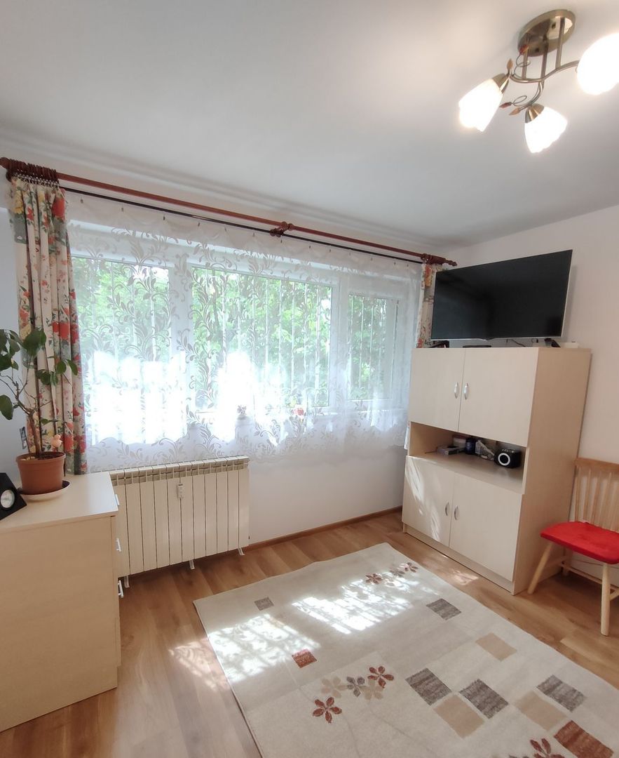 Vanzare Apartament 2 camere, parter, renovat , mobilat, utilat  - Drumul Taberei - Poză 1