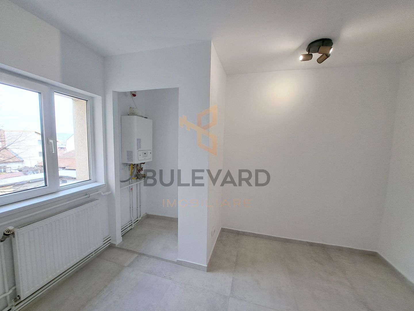 Nou pe piata! Apartament 3 camere zona Piata Cipariu! Renovat! - Poză 17