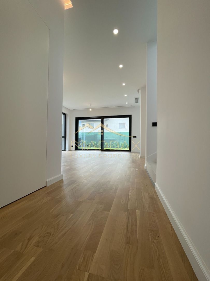 Casa moderna de LUX****Pipera-Tunari - Poză 15