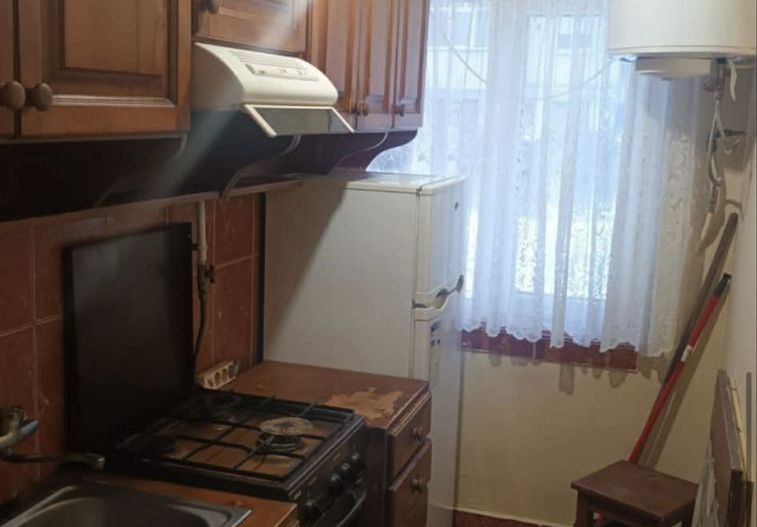 BRASADAS vinde ap 2 cam etaj 3/4 in Micro 15. - Poză 7