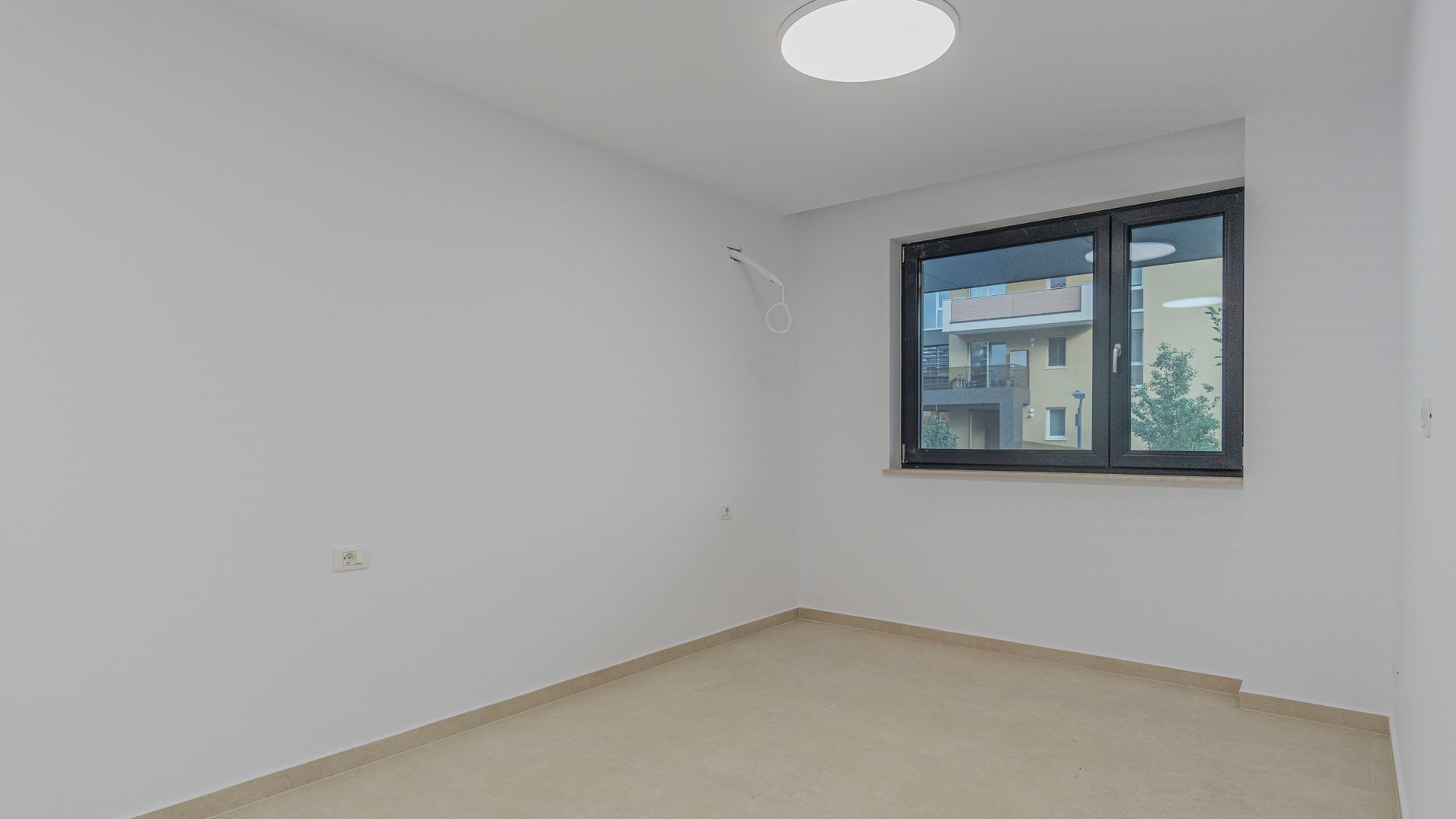 Clinica medicala-9 cabinete- URBAN PLAZA - bloc 15 parter! - Poză 20
