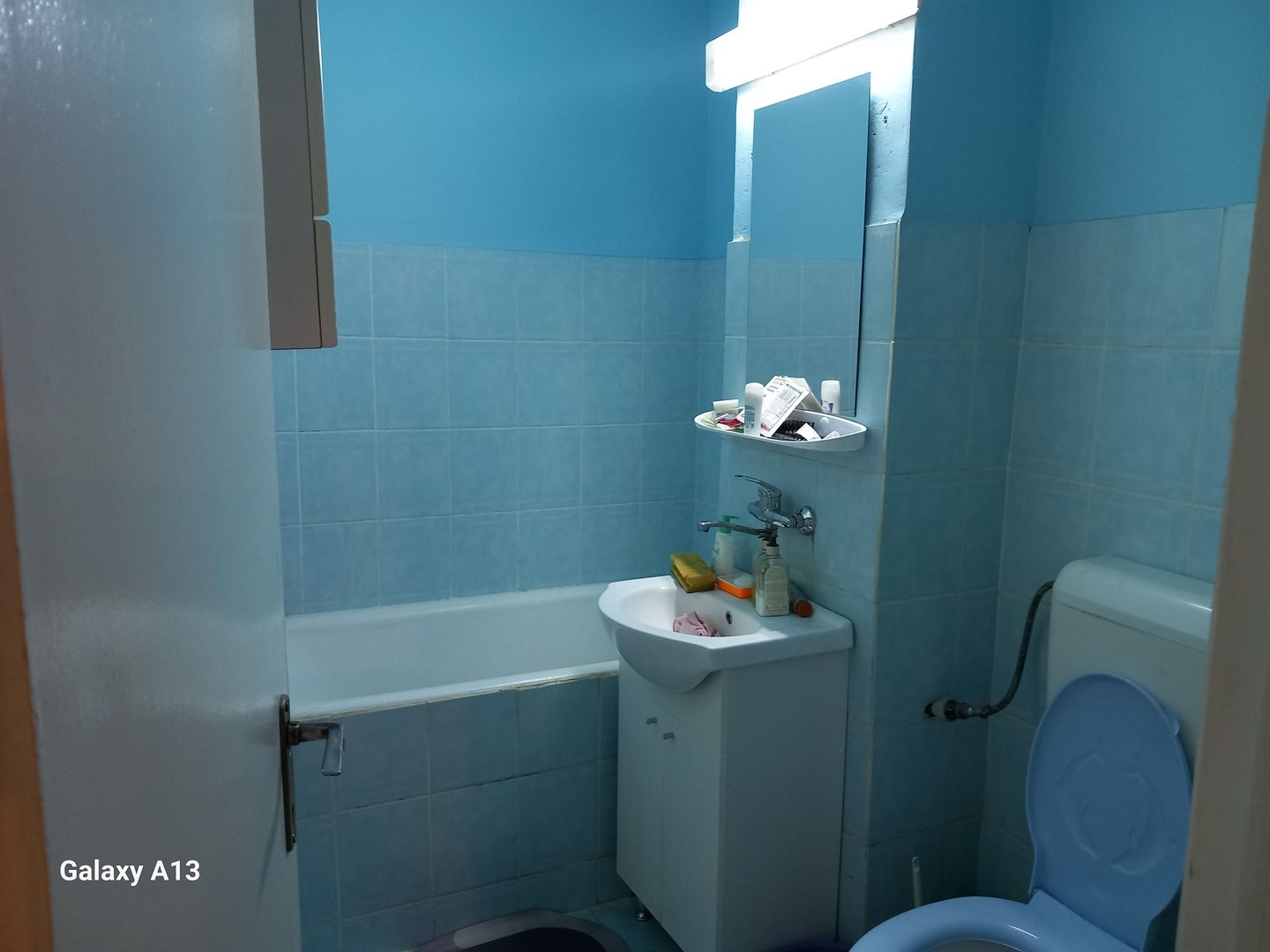 ageuropa.ro vinde ap 3 cam DECOMANDATE 90mp la etajul 3 în Micro 16. - Poză 5