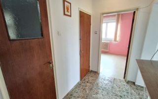 Apartament de vanzare 2 camere decomandat   Luica 35. - Poză 11