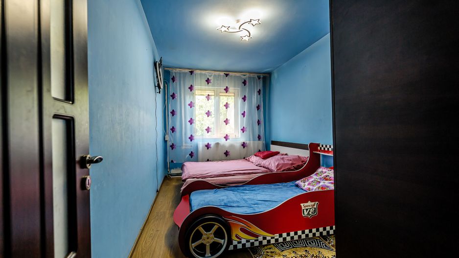 Apartament cu 3 camere cu centrala proprie in zona UTA Comision 0 - Poză 4