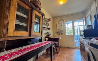 La 2 minute de Parcul Iuliu Hateganu, balcon spațios, gata de mutare! - Poză 8