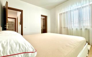Casă tip triplex în zona centrală Dumbrăvița - Poză 13