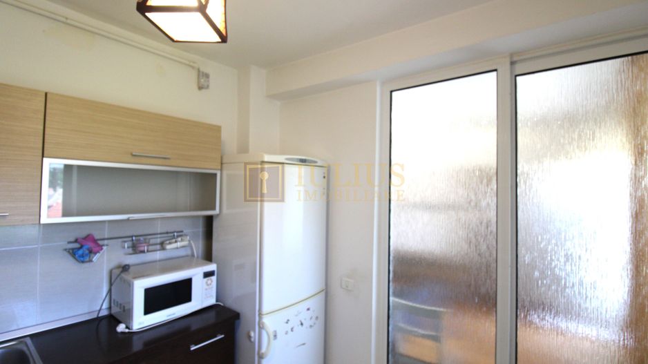 Apartament cu 3 camere in Aradului, 2 locuri de parcare - Poză 13