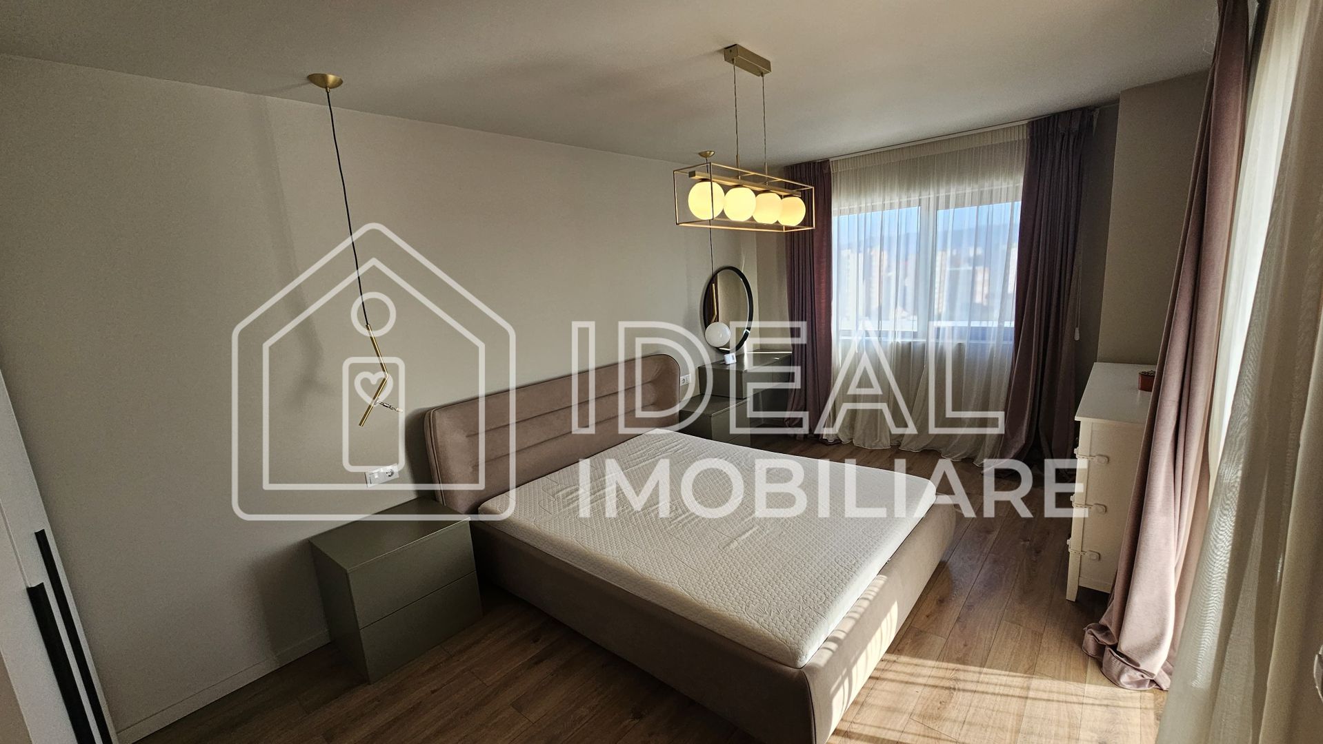 Penthouse cu 3 camere si terasa Mobilat si Utilat, zona Doamna Stanca - Poză 15