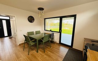 Giroc Central | Casă renovată 2025 | Teren până la 2000 mp | Locație excelentă - Poză 16