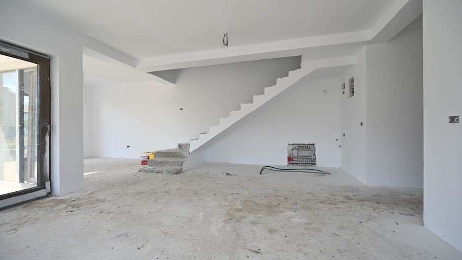 Duplex luminos si bine compartimentat - Poză 25