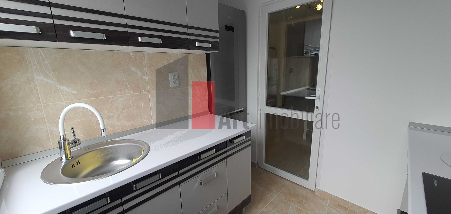 Închiriez garsonieră Militari Rezidence - Poză 4